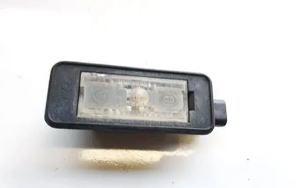 Citroen C4 II Picasso Number plate light 9682403680
