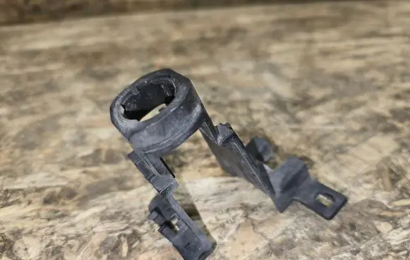 Infiniti QX80 Front parking sensor holder (PDC) 6202B0530