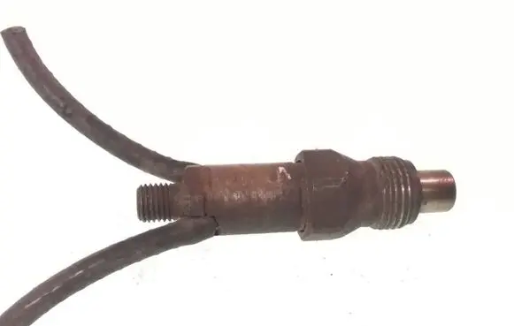 Volvo S40, V40 Fuel injector LCR6735401D