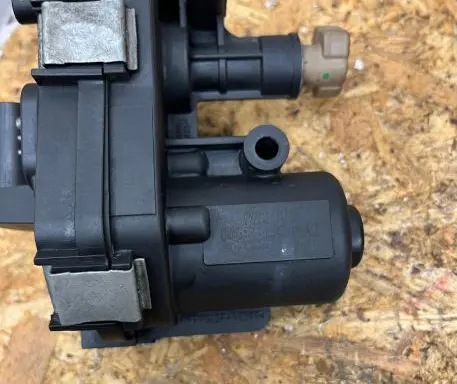 Opel Insignia A Turbo charger electric actuator 