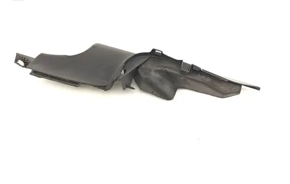 Tesla Model 3 (D)pillar trim (top) 108628188I 036789396 NVYX203571313400