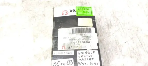 Volkswagen PASSAT B3 Front ball joint 1H0407365