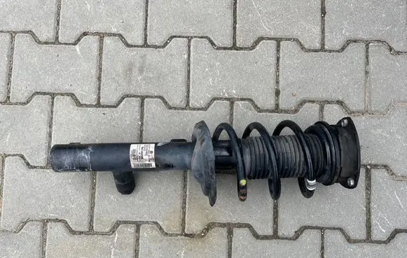 Audi Q3 Front shock absorber with coil spring 5QF413032C AVQ302 3012632