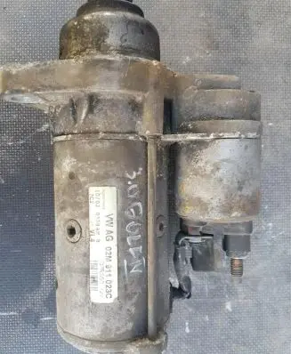 Hyundai i30 Starter motor 02M911023C