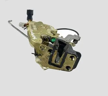 KIA Sorento Front door lock