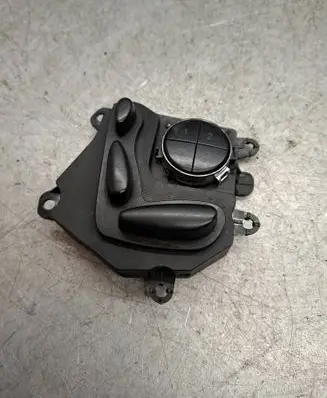 Mercedes-Benz CLS C219 Seat control switch 2118217979 03464230