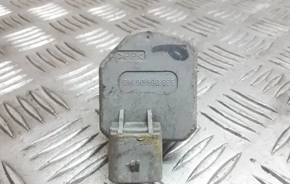 Opel Astra G Headlight level adjustment motor 90590665