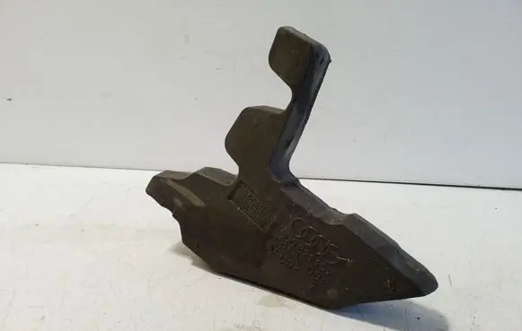 Audi Q3 8U Fender foam support/seal 8U0821197