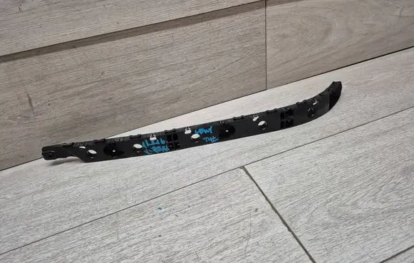Nissan X-Trail T33 Rear bumper mounting bracket 85221-4CE0A