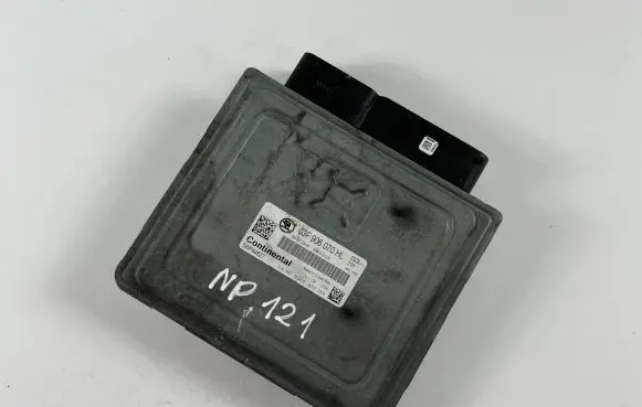 Skoda Fabia Mk2 (5J) Engine control unit/module ECU 03F906070HL