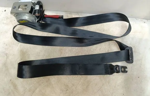 Audi A3 8Y Rear seatbelt 8Y0857805G 3G0857737B
