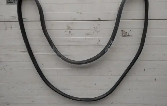 Lexus GS 250 350 300H 450H Trunk rubber seal (body) 