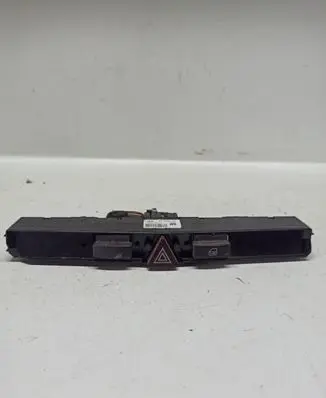 Opel Astra H Hazard light switch 03758075 13100105