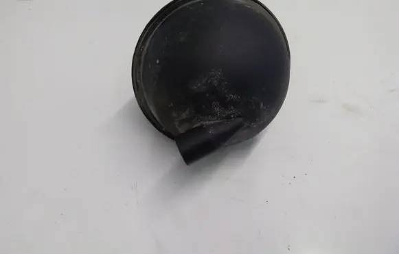 Vacuum air tank