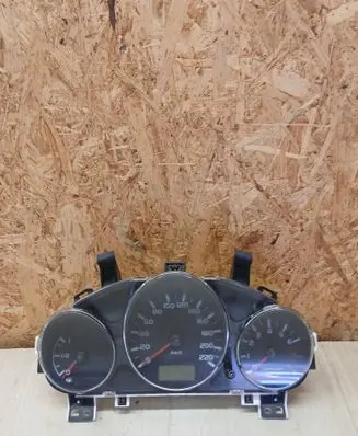 Mitsubishi Colt Speedometer (instrument cluster) MM0038001 MM0038007