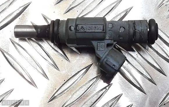 Audi TT Mk1 Fuel injector