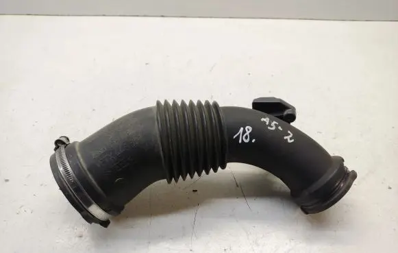 Audi A5 8T 8F Air intake hose/pipe 058129627 058129627L