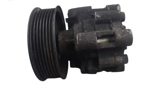 Jeep Grand Cherokee (WK) Power steering pump 