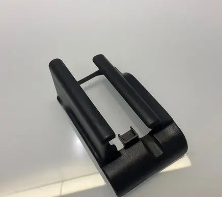 Mercedes-Benz E W211 Front passenger seat rail trim 2119192420 77020002 A2119192420