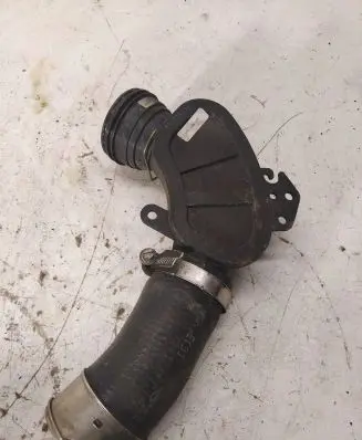 Land Rover Range Rover Evoque L551 Intercooler hose/pipe GJ326C780