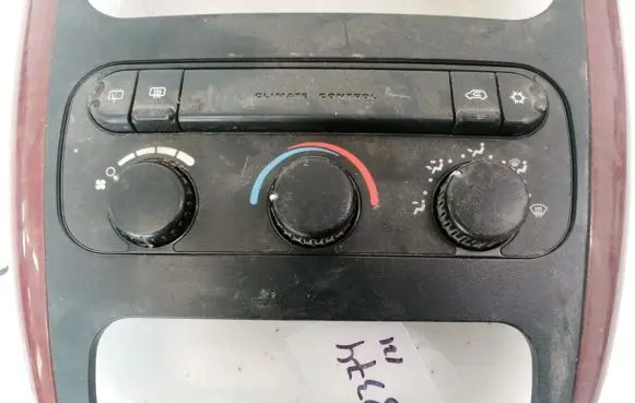 Dodge Grand Caravan Climate control unit 05134625AA HAAGFA