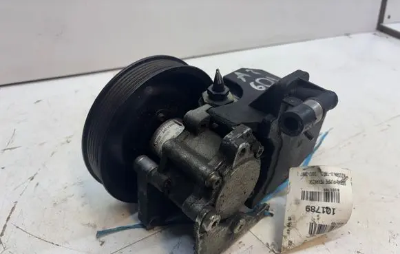 Mercedes-Benz SLK R170 Power steering pump 61289 0024662201 2107620