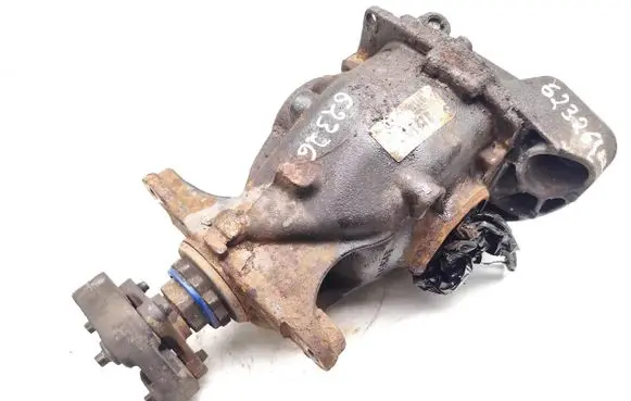 BMW 1 F20 F21 Rear differential 7616971