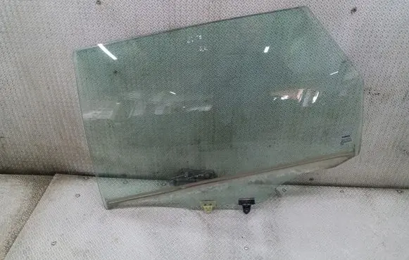 Nissan Primera Rear door window glass