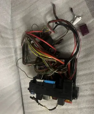 Mercedes-Benz C W203 Fuse box set 2035453001