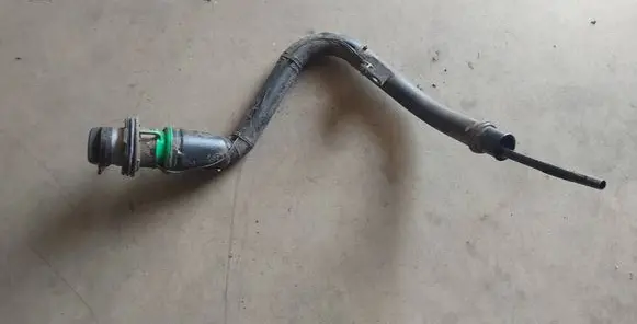 Toyota Aygo AB40 Fuel tank filler neck pipe 772010H050