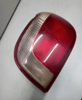 Toyota Yaris Rear/tail lights