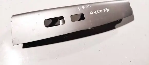Hyundai Santa Fe Front door window switch trim 3715101110 371510-1110