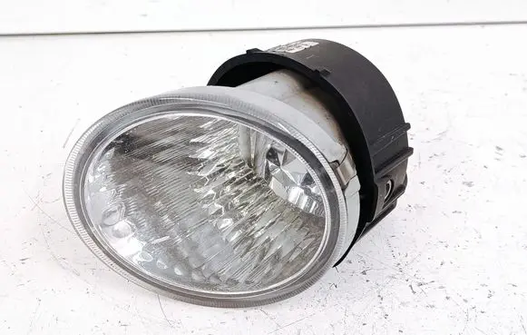 Subaru Outback (BS) Front fog light 84501AJ10A P4013L W0769
