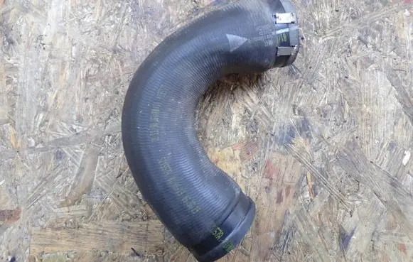 Skoda Octavia Mk3 (5E) Intercooler hose/pipe 5Q0145834
