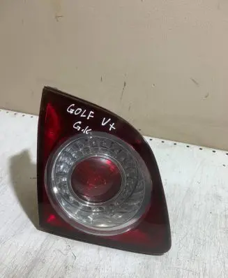 Volkswagen Golf Plus Tailgate rear/tail lights 5M0945093J