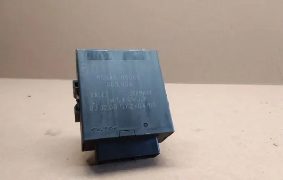 Toyota Avensis T270 Window wiper relay 8594005060