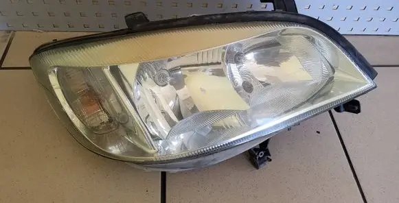 Opel Zafira A Headlight/headlamp