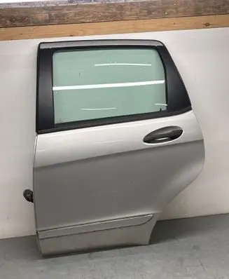 Mercedes-Benz A W169 Rear door