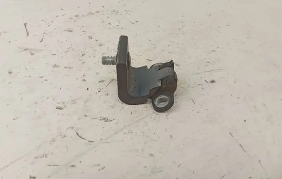 Volkswagen Touareg II Tailgate/trunk/boot hinge