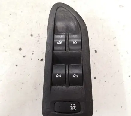 Renault Laguna II Electric window control switch 26515
