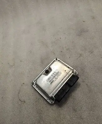 Audi A4 S4 B6 8E 8H Engine control unit/module 8E0907401 1039S00277 0281010492