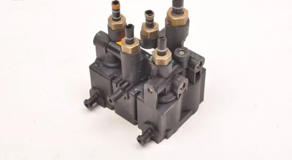Land Rover Discovery 5 Fuel pressure regulator JPLA