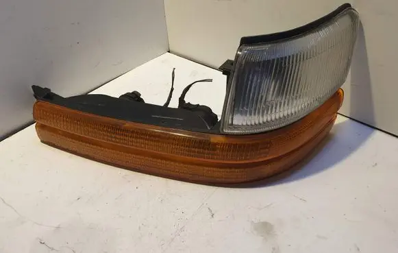 Chrysler Voyager Front indicator light 083331504LB