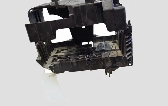 Peugeot 508 Battery box tray 9686469580
