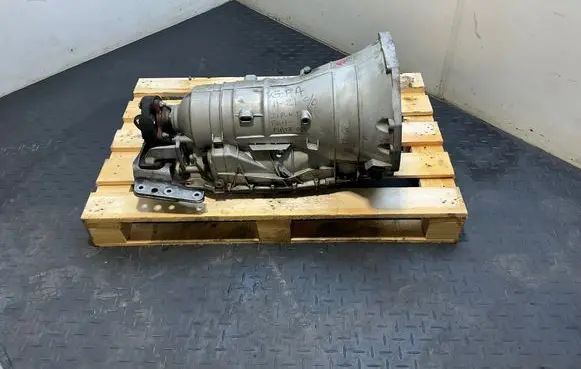 BMW 5 E60 E61 Automatic gearbox 7592376 6HP28 9185240