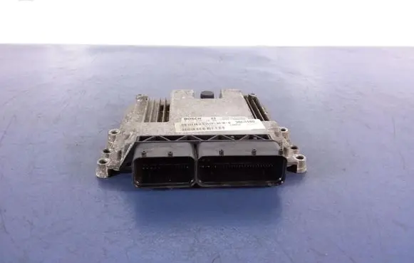 Jeep Grand Cherokee Engine control unit/module ECU 0281030158