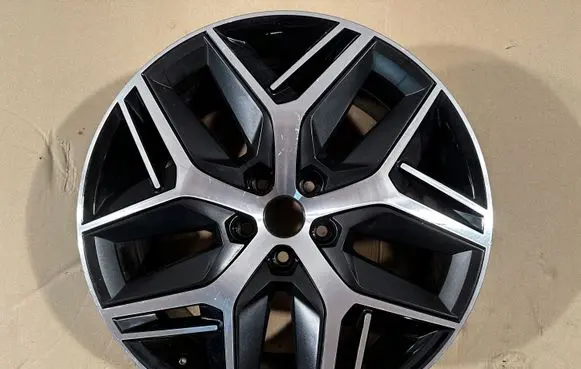 Seat Ateca R19 alloy rim 575601025H