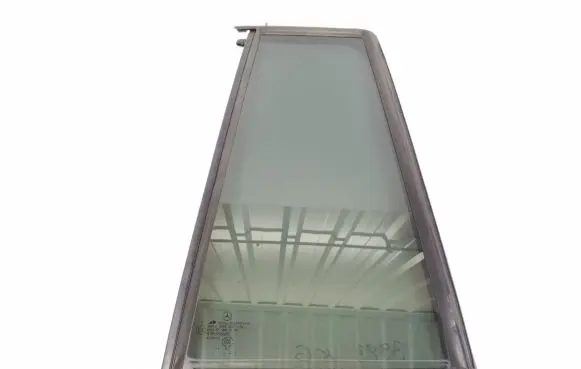 Mercedes-Benz GL X164 Rear vent window glass A1647301355