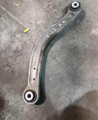Rear control arm