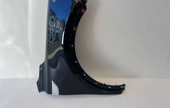 KIA Sorento IV Fender